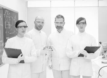 Высококвалифицированный преподавательский состав